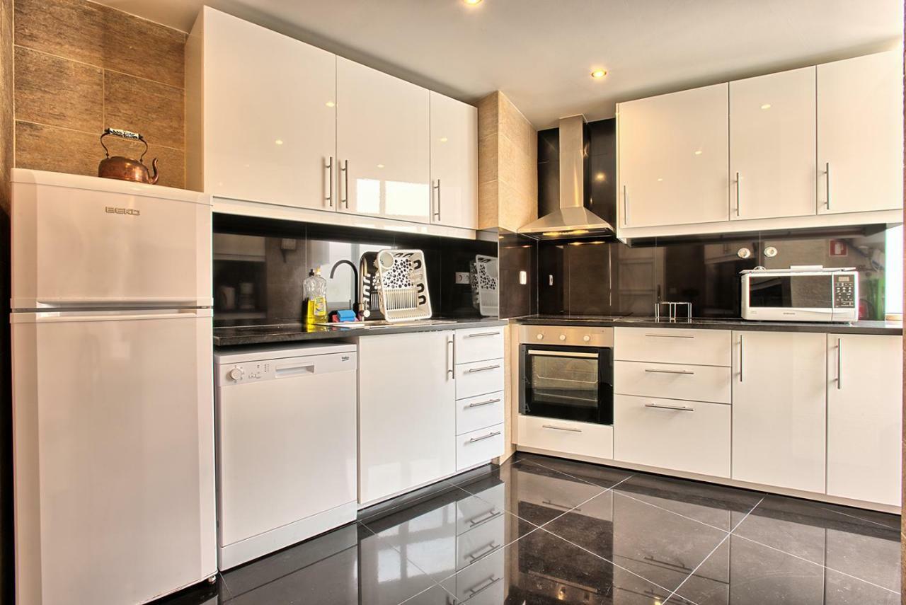 Almirante 3-Four Bedrooms Лиссабон Экстерьер фото