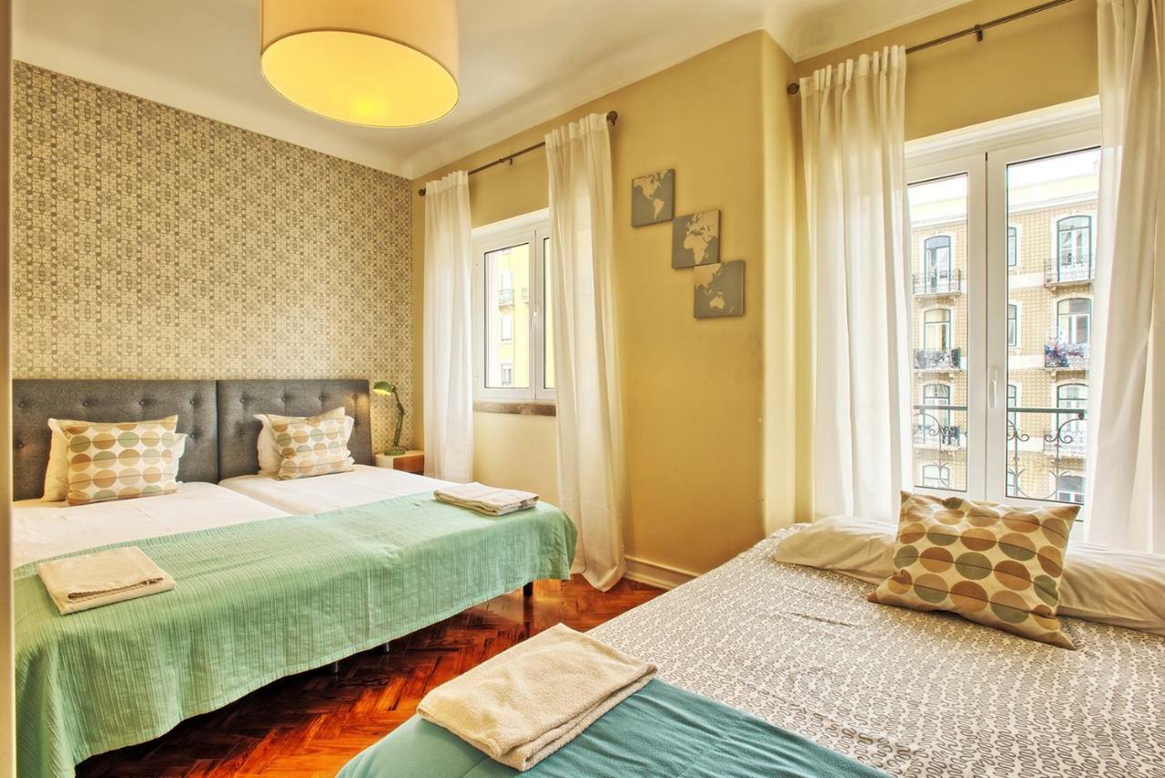 Almirante 3-Four Bedrooms Лиссабон Экстерьер фото